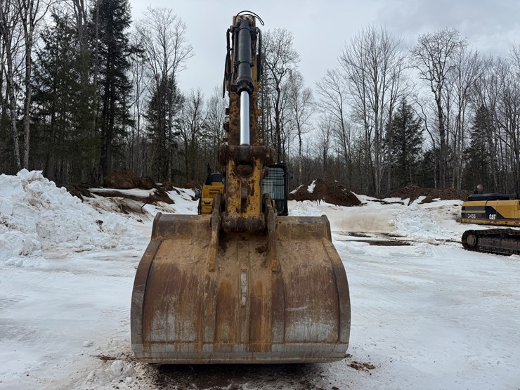 caterpillar-349fl-image-9