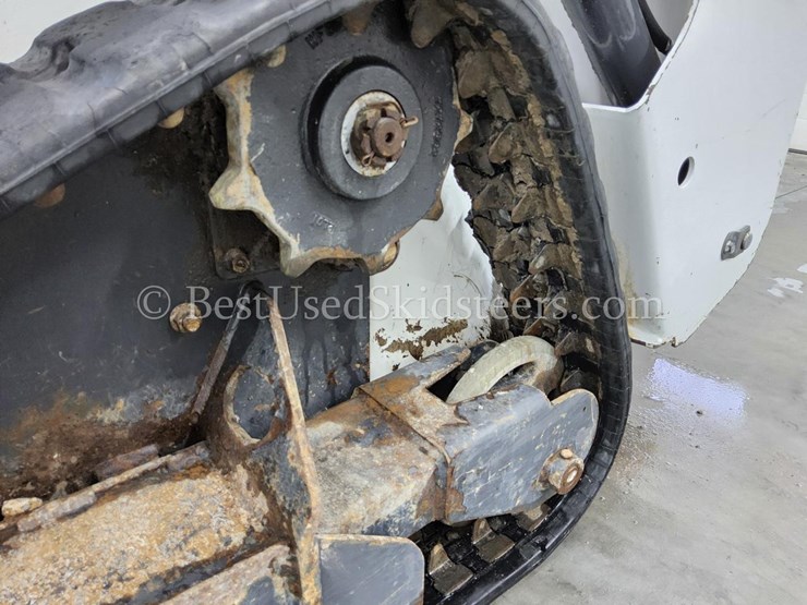 2017-bobcat-mt85-image-13