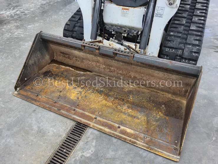 2022-bobcat-t770-image-12