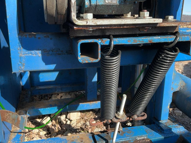 #202-•-shelby-upcut-saw-image-8