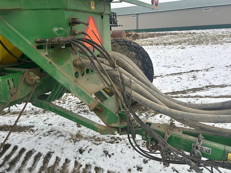 john-deere-1900-image-16