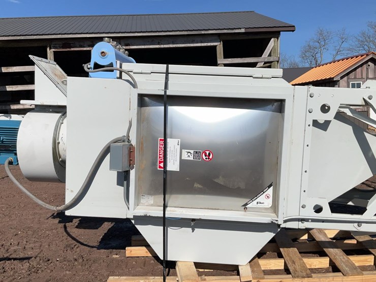 #210-•-2018-cmaxx-dust-collector-image-4