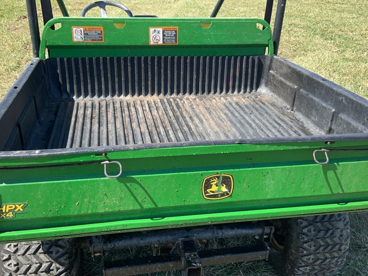 john-deere-gator-image-39