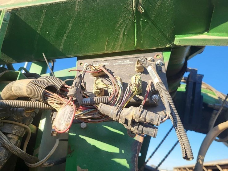 great-plains-yp1625-image-40