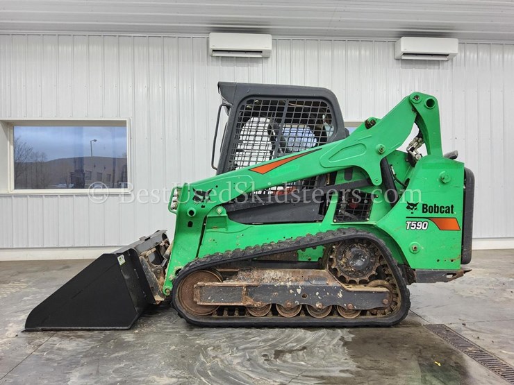 2019-bobcat-t590-image-1