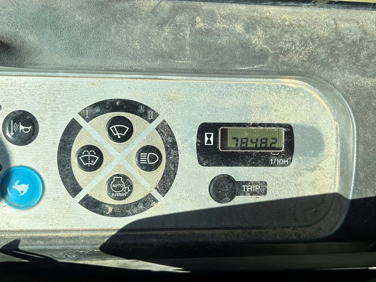 2017-link-belt-700-x2-image-74