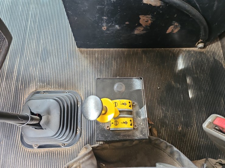 2007-kenworth-t800-image-35