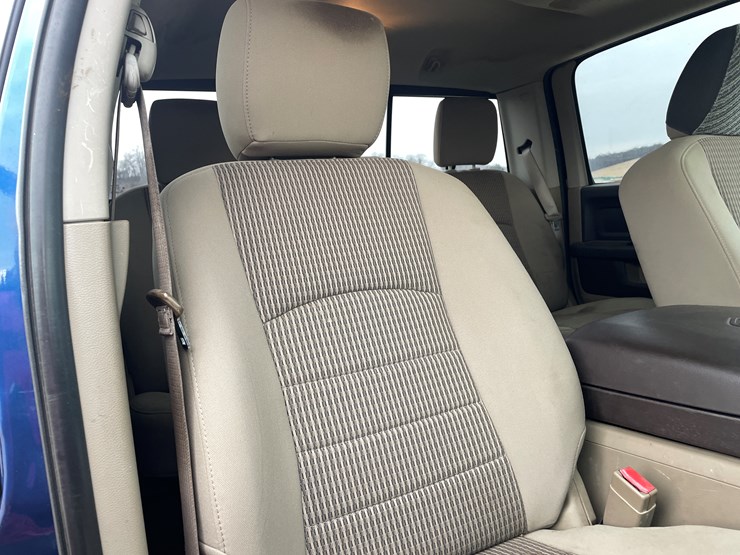 2011-dodge-ram-2500-image-23