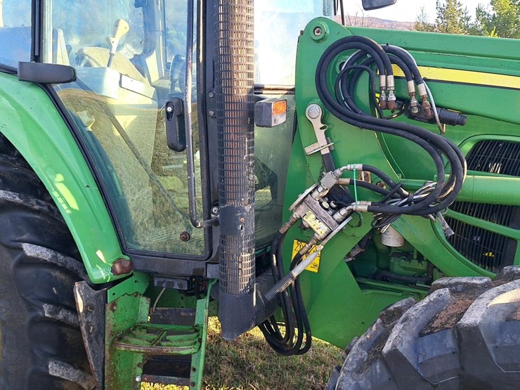 2010-john-deere-6230-image-26