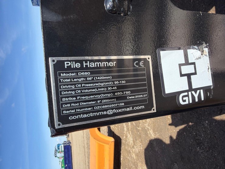 giyi-post-pounder-image-8