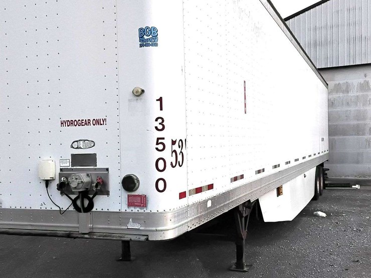 2013-great-dane-van-image-1