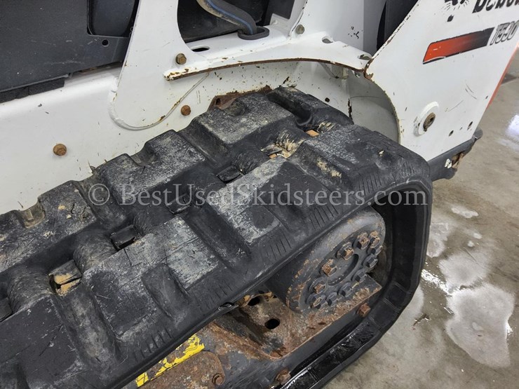 2016-bobcat-t590-image-11