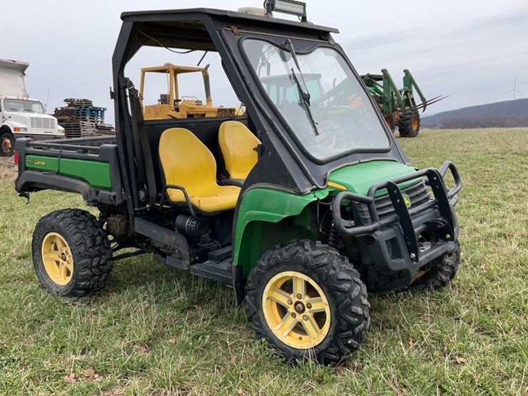 john-deere-gator-image-10