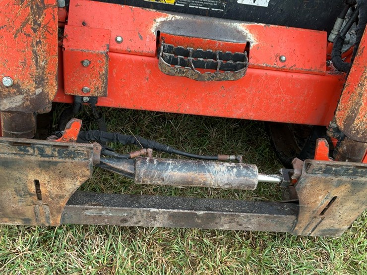 #250-•-2020-kubota-slv75-2-skid-steer-image-52