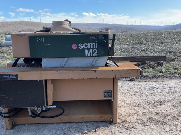 #201-•-scmi-straight-line-rip-saw-image-1