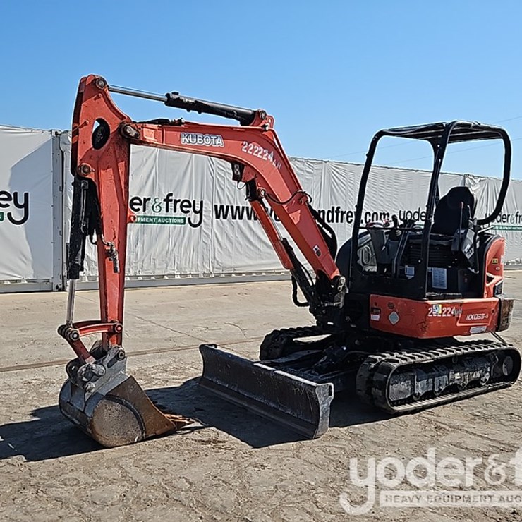 2019 KUBOTA KX033-4