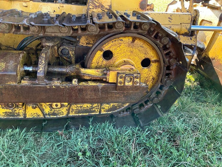 #350-•-1978-komatsu-d31-16-dozer-image-48