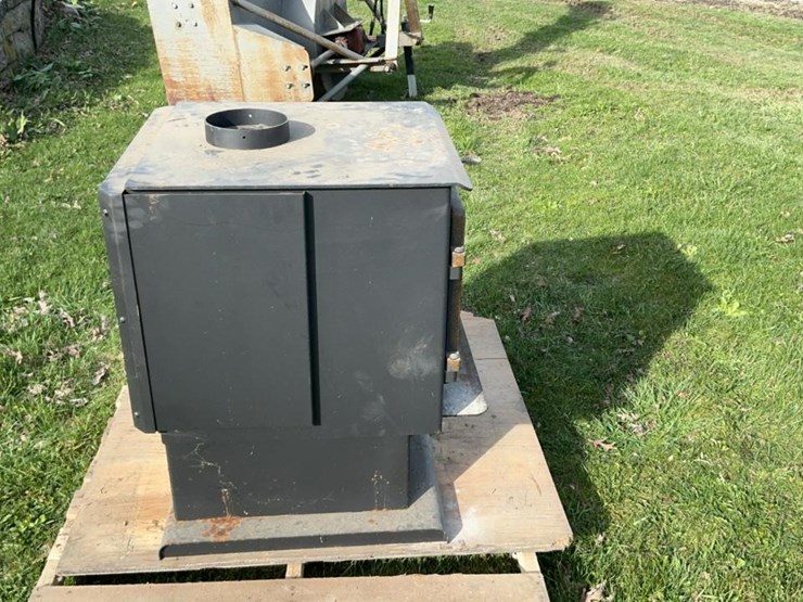 #140-•-master-forge-wood-burning-stove-image-2