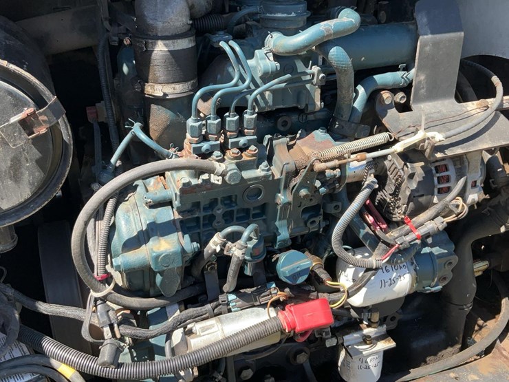 2013-bobcat-s630-image-33