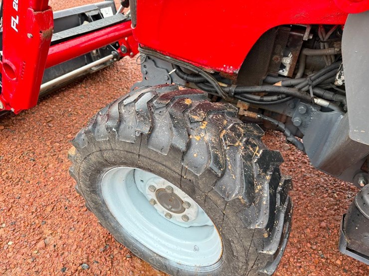 massey-ferguson-1736-image-8