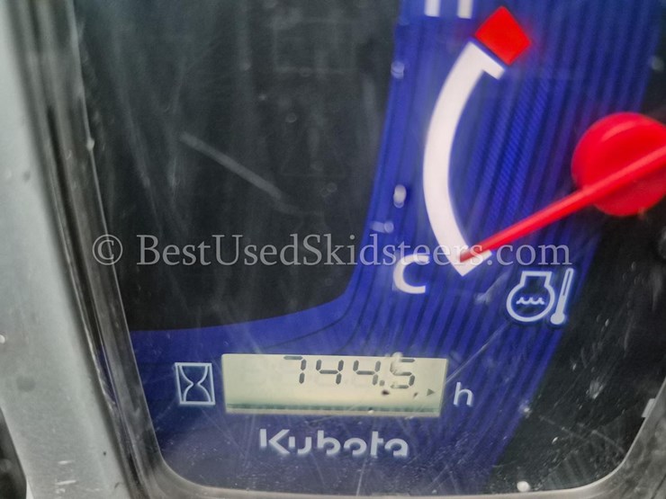 2022-kubota-svl97-2-image-22
