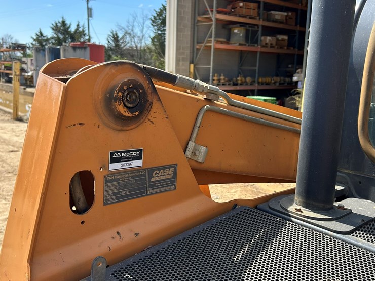 2019-case-tr270-image-26