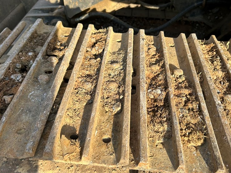 2017-komatsu-pc88mr-10-image-63