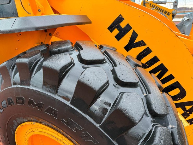 hyundai-hl960-image-11