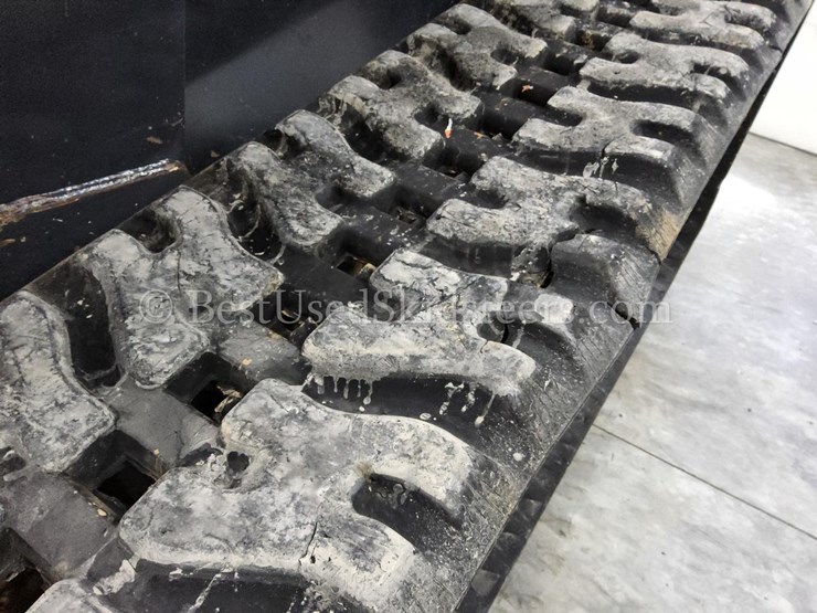 2019-kubota-svl95-2-skid-steer-loader-image-13