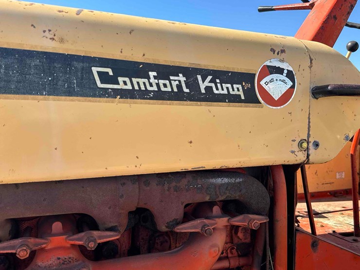 case-1030-comfort-king-tractor,-diesel,-wide-front,-18.4-34-tires,-5-front-weights,-2-remotes,-3pt.,-image-37