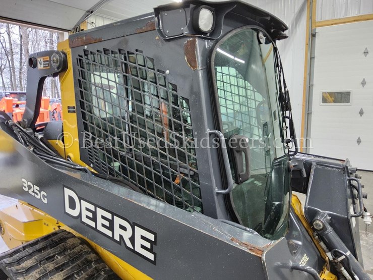 2019-deere-325g-image-19
