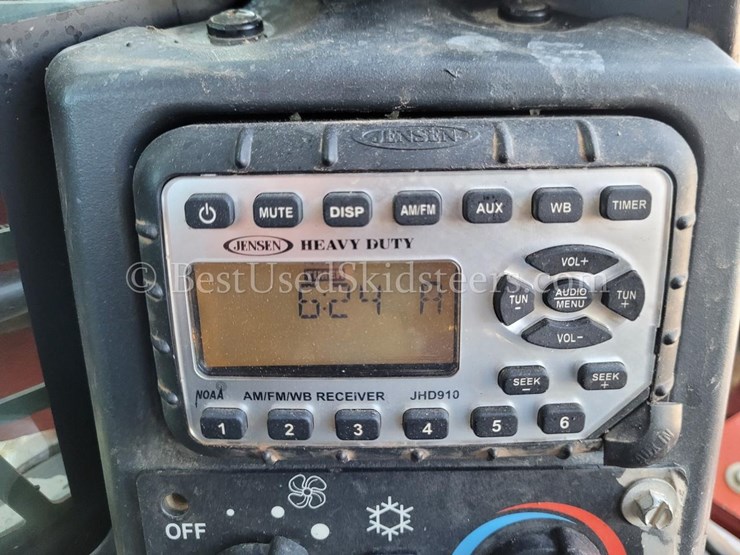 2016-takeuchi-tl10v2-image-21