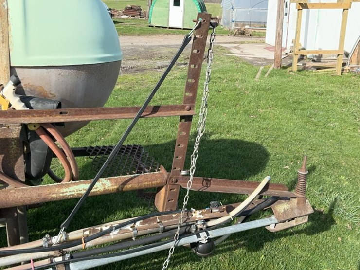 #719-•-165-gallon-sprayer-image-13