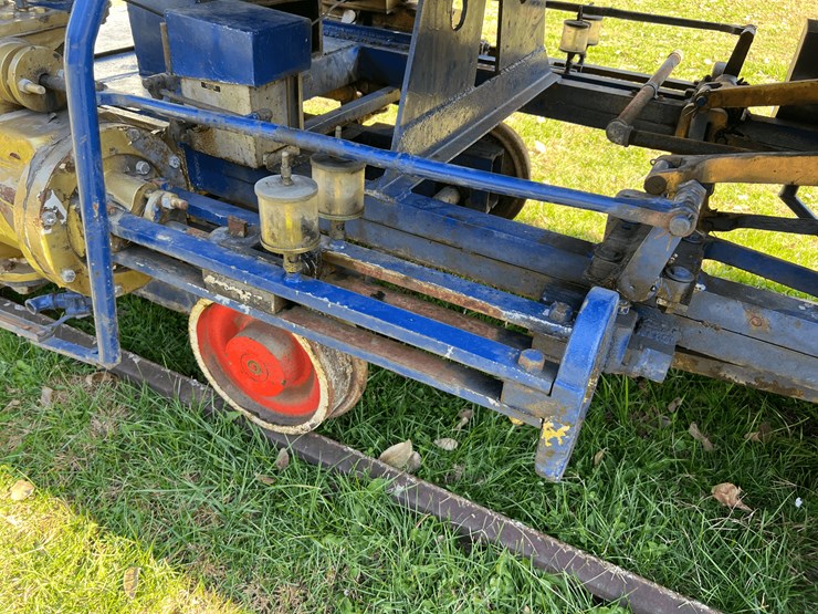 frick-steam-locomotive-with-track-image-176