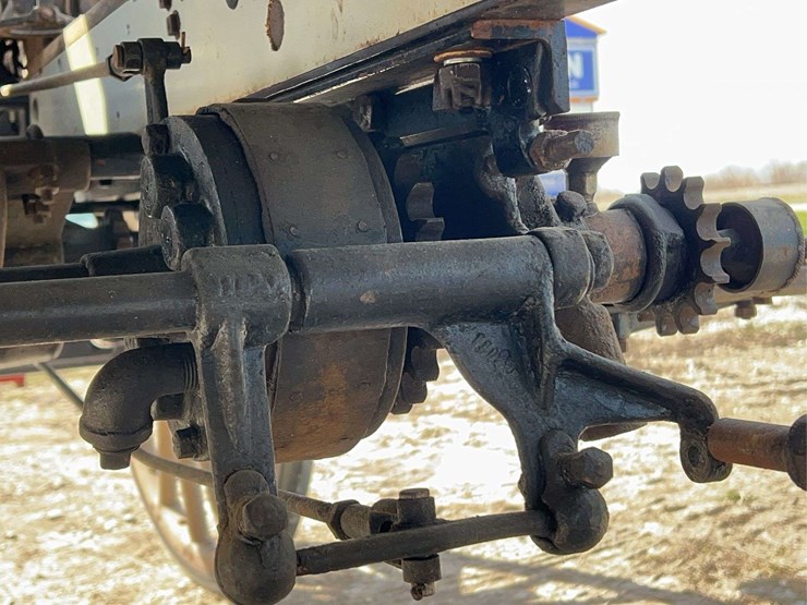 international-highwheeler-image-27