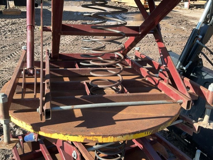 #209-•-pallet-lumber-stackers-image-13