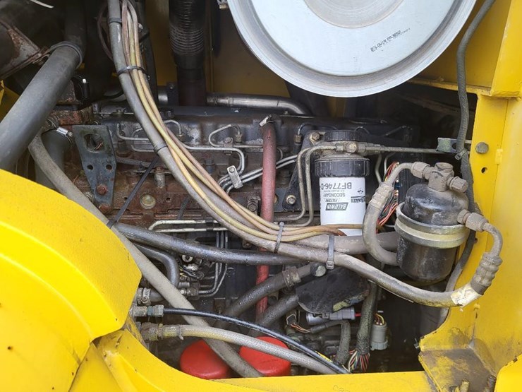 2012-yale-forklift-image-34