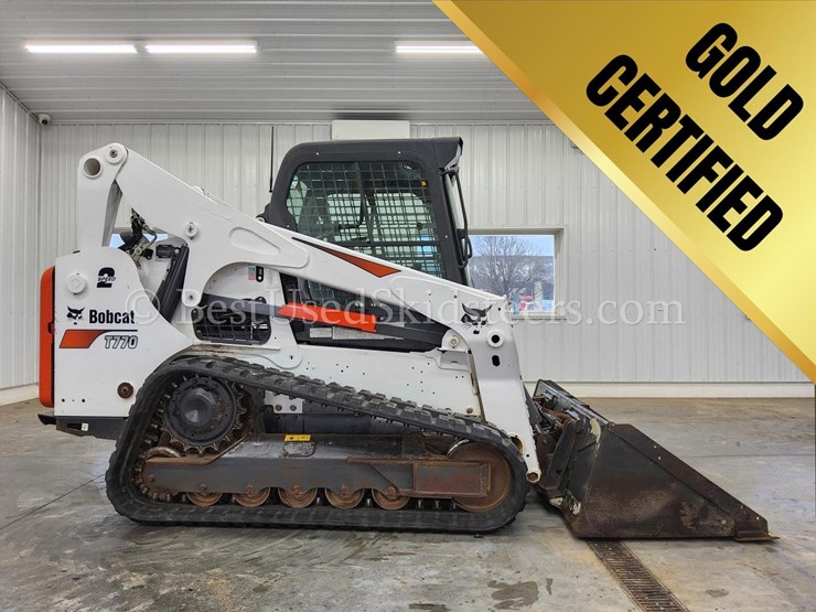 2022-bobcat-t770-image-1