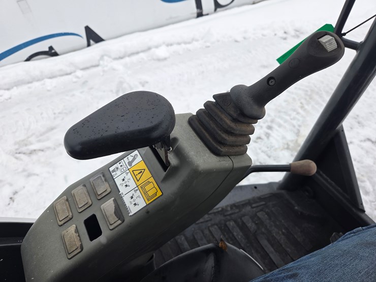 2019-bobcat-e32i-image-45