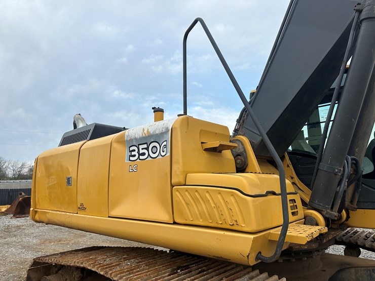 2013-john-deere-9-image-16