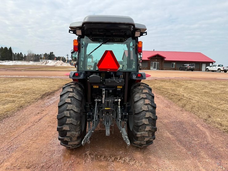 massey-ferguson-1736-image-5