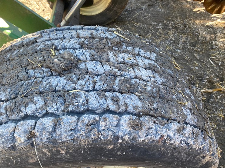 great-plains-solid-stand-30-image-99