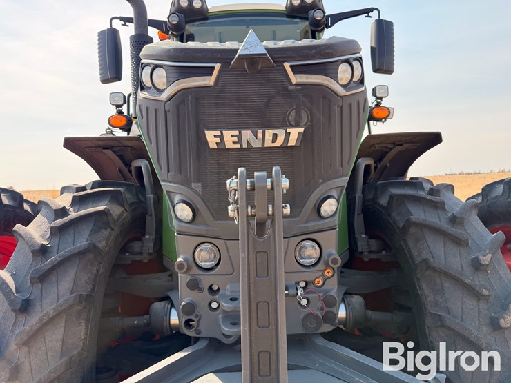2024-fendt-933-vario-image-11