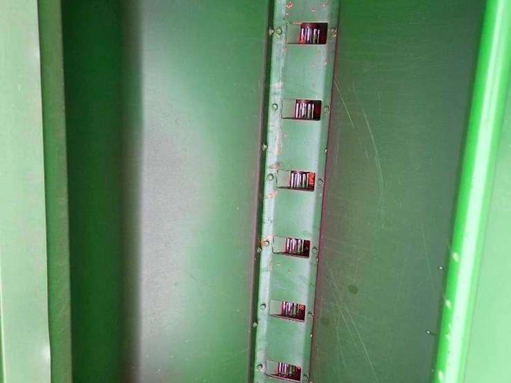 john-deere-1590-image-42