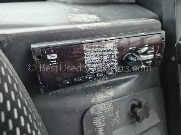 2020-caterpillar-289d3-image-23