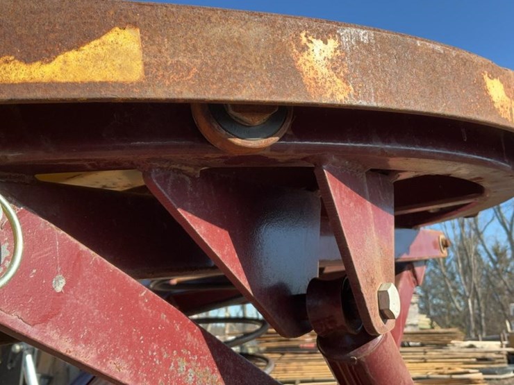 #209-•-pallet-lumber-stackers-image-16