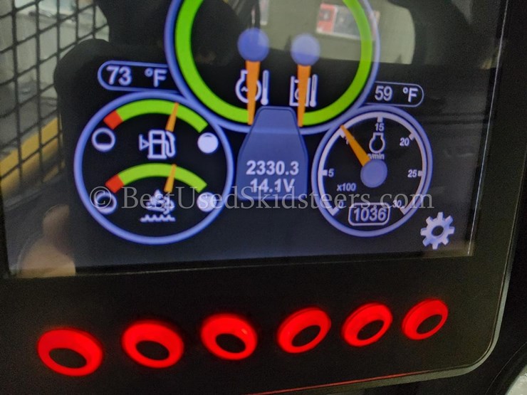 2015-caterpillar-272d2-image-28