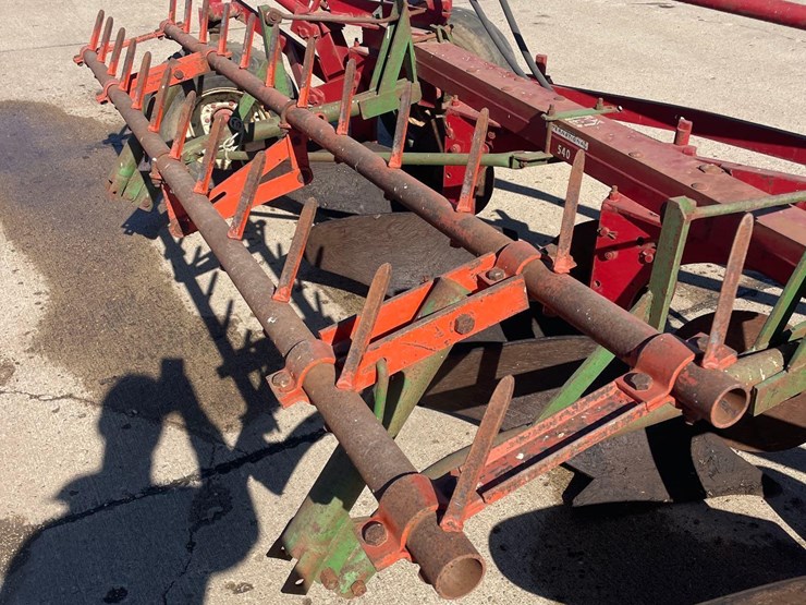 international-540-image-6