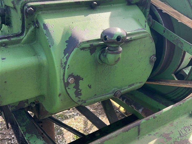 12-25-waterloo-boy-model-n-image-31