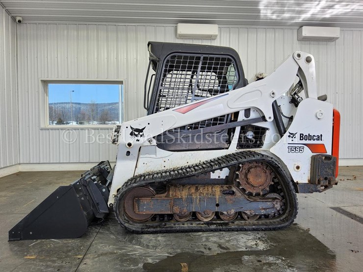 2019-bobcat-t595-image-1